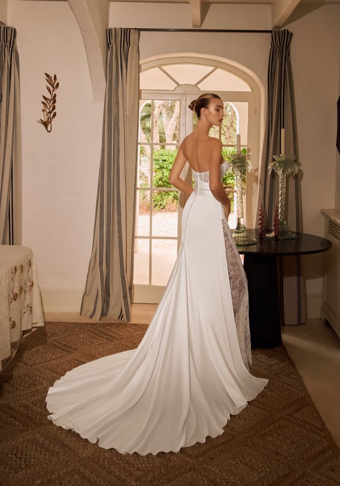 Robe de mariée EUGENIE de ALBERTO PALATCHI – Nicéa Mariage Nice