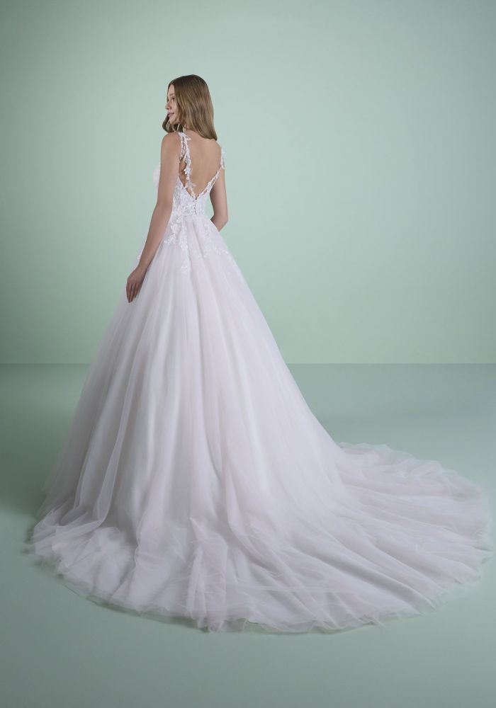 Robe de mariée ALLEGORY de NICOLE MILANO by Pronovias – Nicéa Mariage Nice