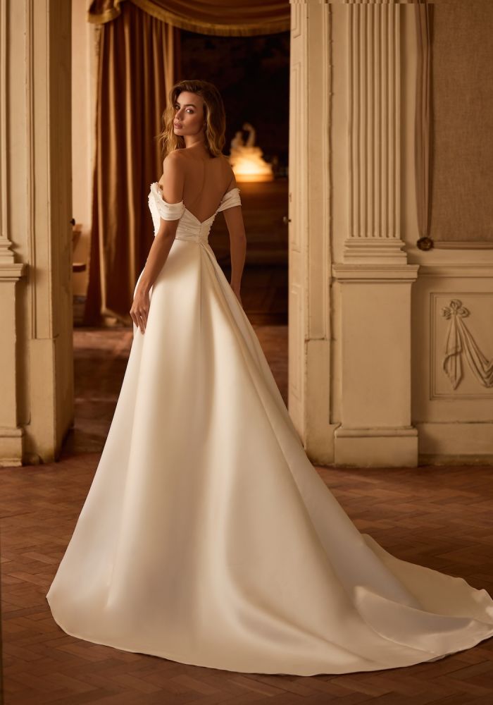 Robe de mariée CHANEL de ALBERTO PALATCHI – Nicéa Mariage Nice