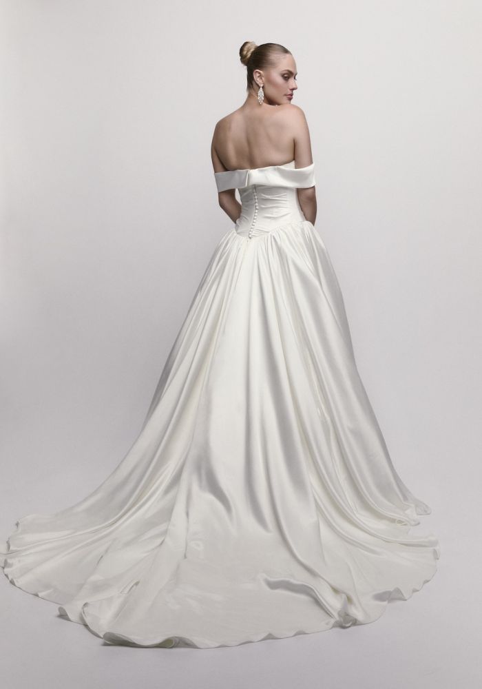 Robe de mariée DESMINA 61300B de WATTERS – Nicéa Mariage Nice