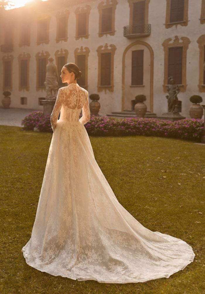 Robe de mariée BRITNEY de ALBERTO PALATCHI – Nicéa Mariage Nice