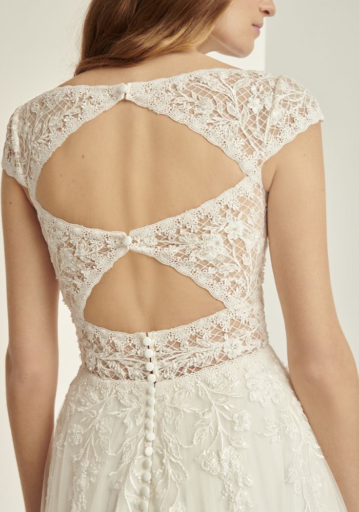 Robe de mariée PAMELA de ALBERTO PALATCHI – Nicéa Mariage Nice