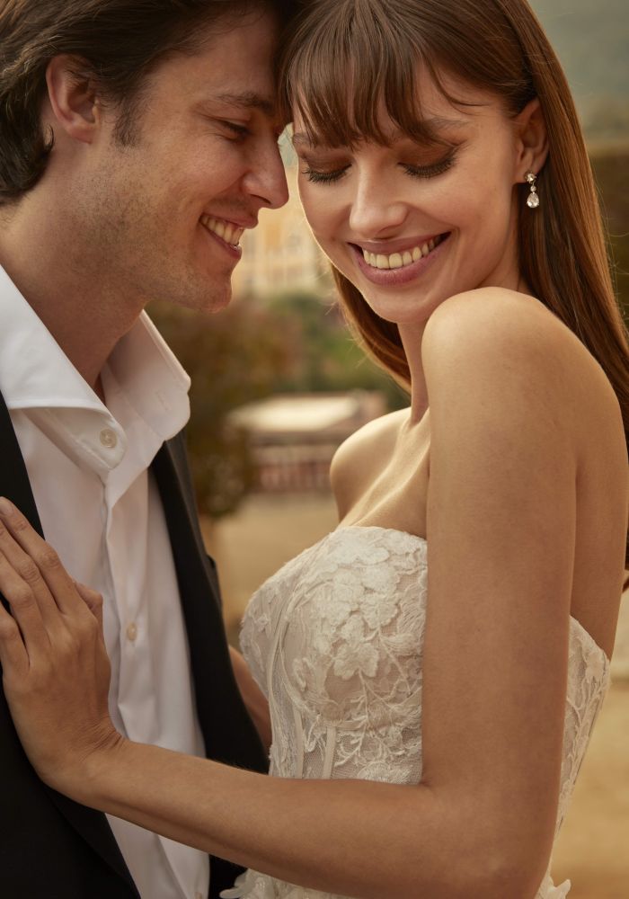 Robe de mariée SOKYA de NICOLE MILANO by Pronovias – Nicéa Mariage Nice