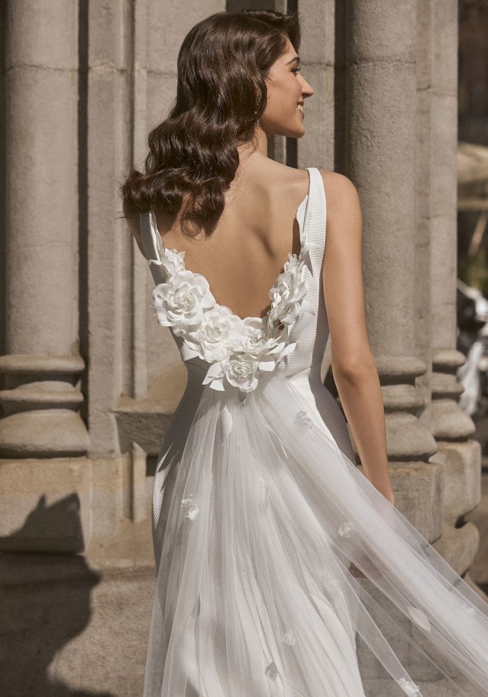 Robe de mariée DIANA de HERVE MOREAU – Nicéa Mariage Nice