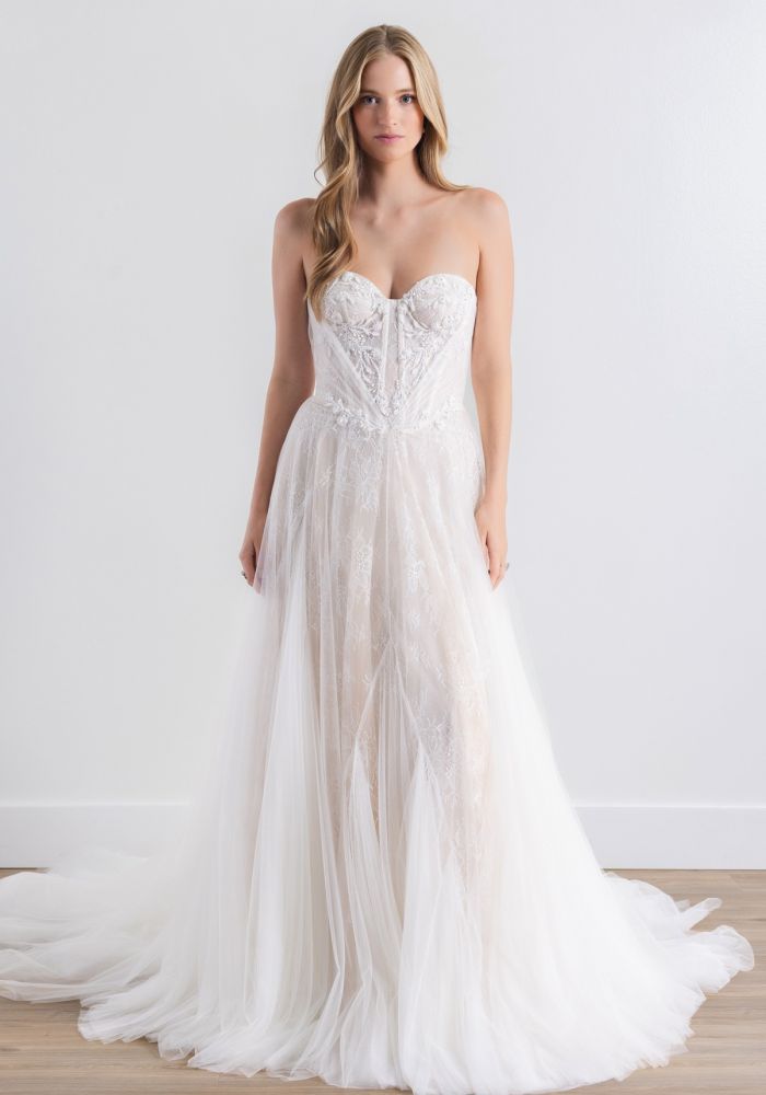 Robe de mariée LUMEN 69710B de WATTERS – Nicéa Mariage Nice