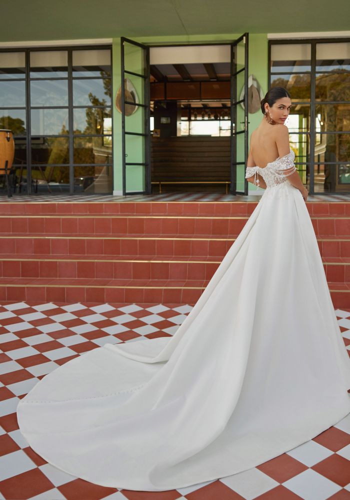 Robe de mariée JORDIE de LUNA NOVIAS – Nicéa Mariage Nice