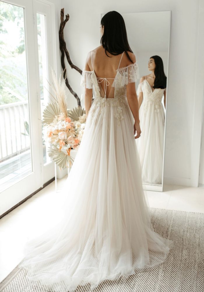 Robe de mariée ELLERY 56600 de Willowby by Watters – Nicéa Mariage Nice