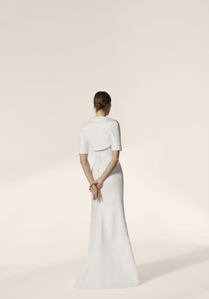 Robe de mariée 2626  avec boléro de JESUS PEIRO – Nicéa Mariage Nice