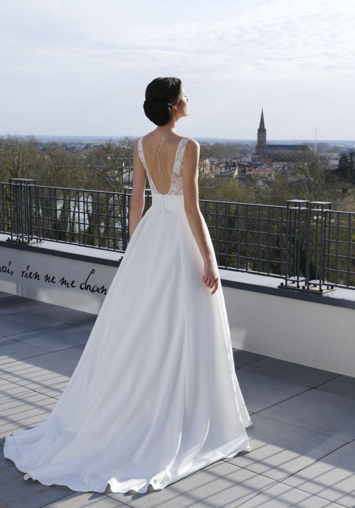Robe de mariée AYMELINE de CRÉATIONS BOCHET – Nicéa Mariage Nice