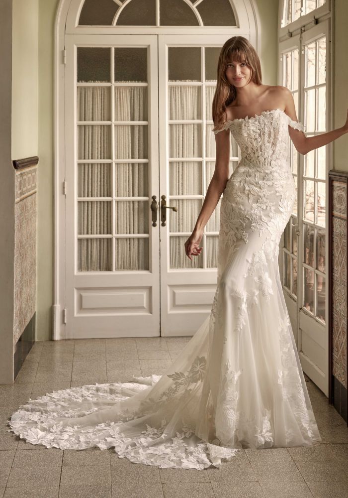 Robe de mariée ORIONA de NICOLE MILANO by Pronovias – Nicéa Mariage Nice