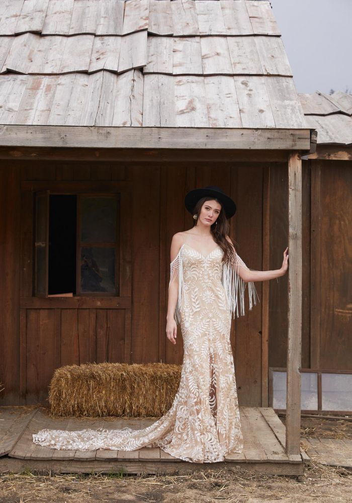 Robe de mariée DAKOTA 53106 de Willowby by Watters – Nicéa Mariage Nice