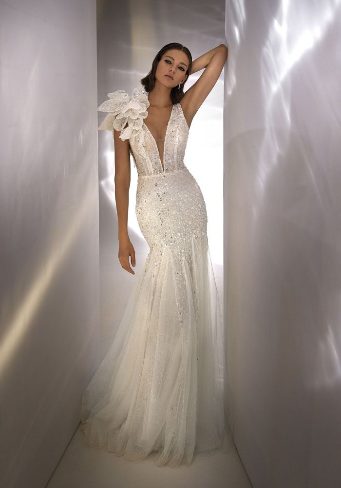 Robe de mariée SAYMNA de NICOLE MILANO by Pronovias – Nicéa Mariage Nice