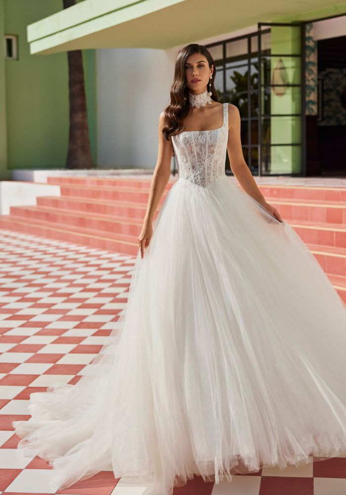 Robe de mariée JILLYN de LUNA NOVIAS – Nicéa Mariage Nice