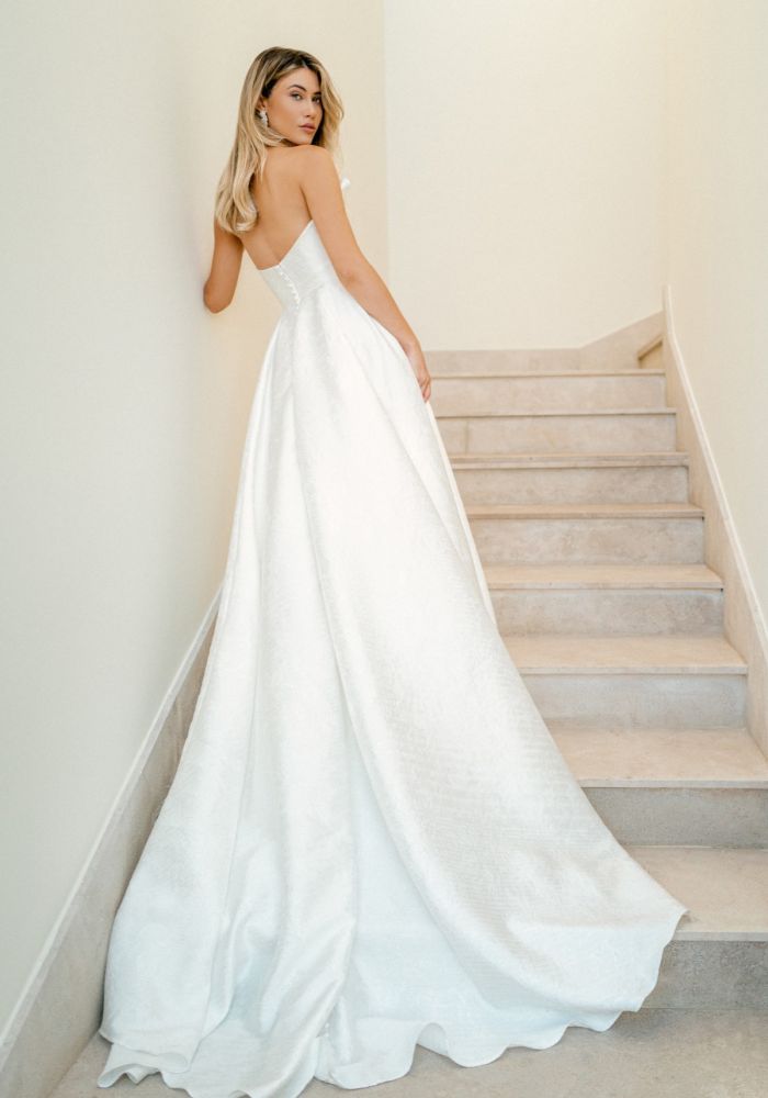 Robe de mariée ARLEY 11249 de WATTERS – Nicéa Mariage Nice