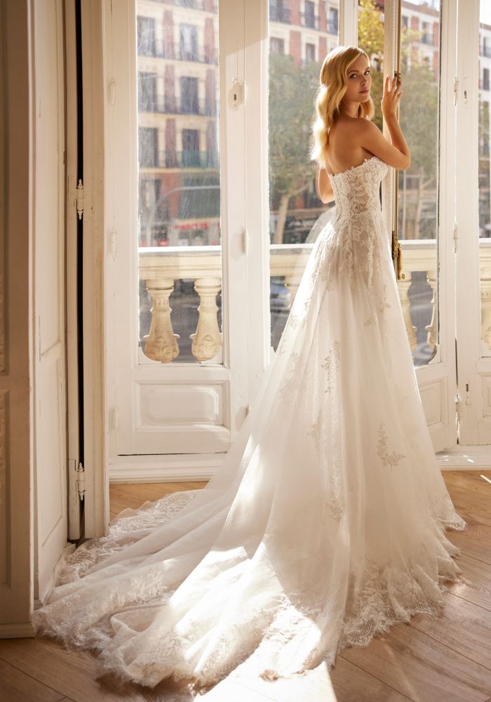 Robe de mariée SICILIA de LUNA NOVIAS – Nicéa Mariage Nice