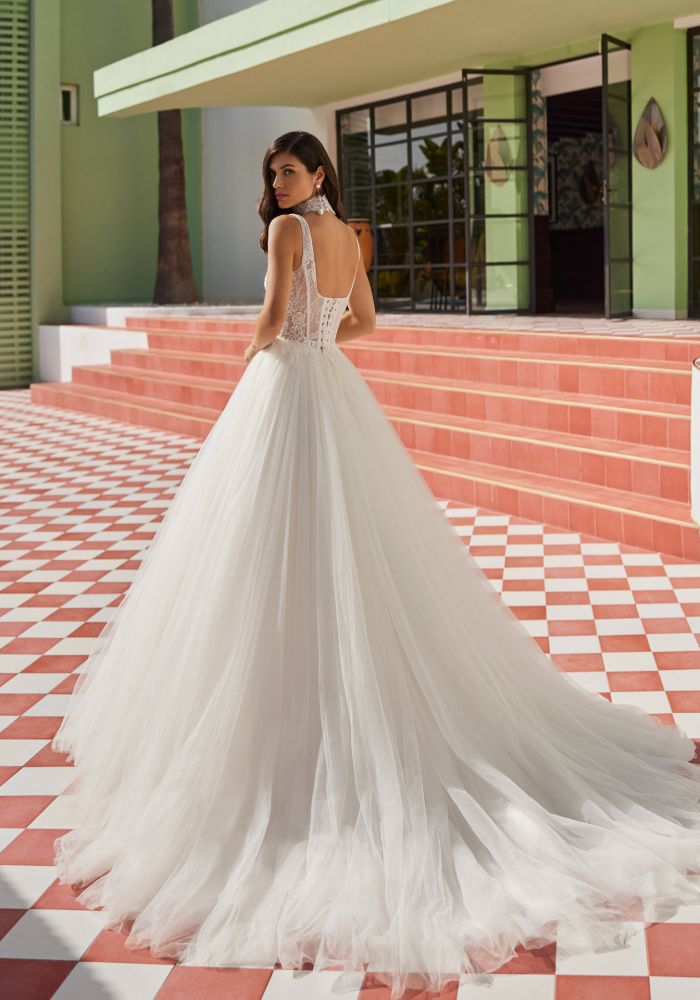 Robe de mariée JILLYN de LUNA NOVIAS – Nicéa Mariage Nice