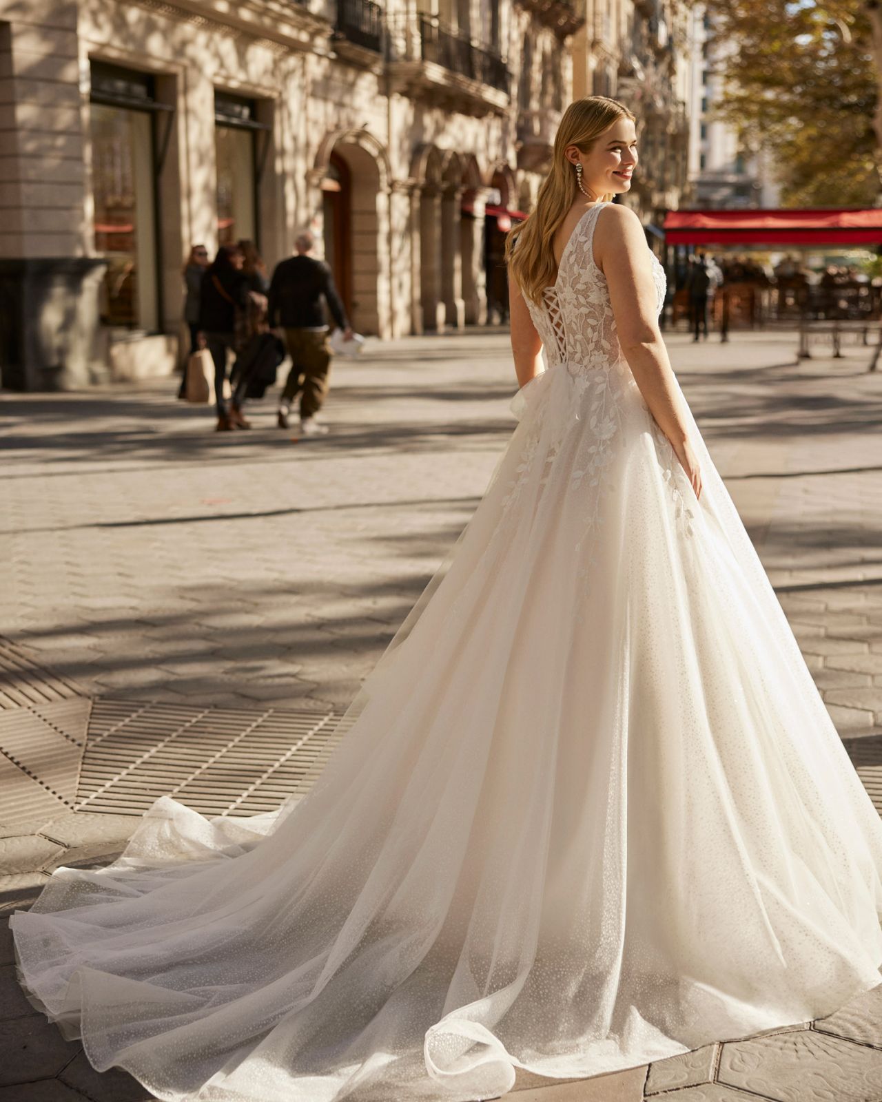 WENDRA de LUNA NOVIAS