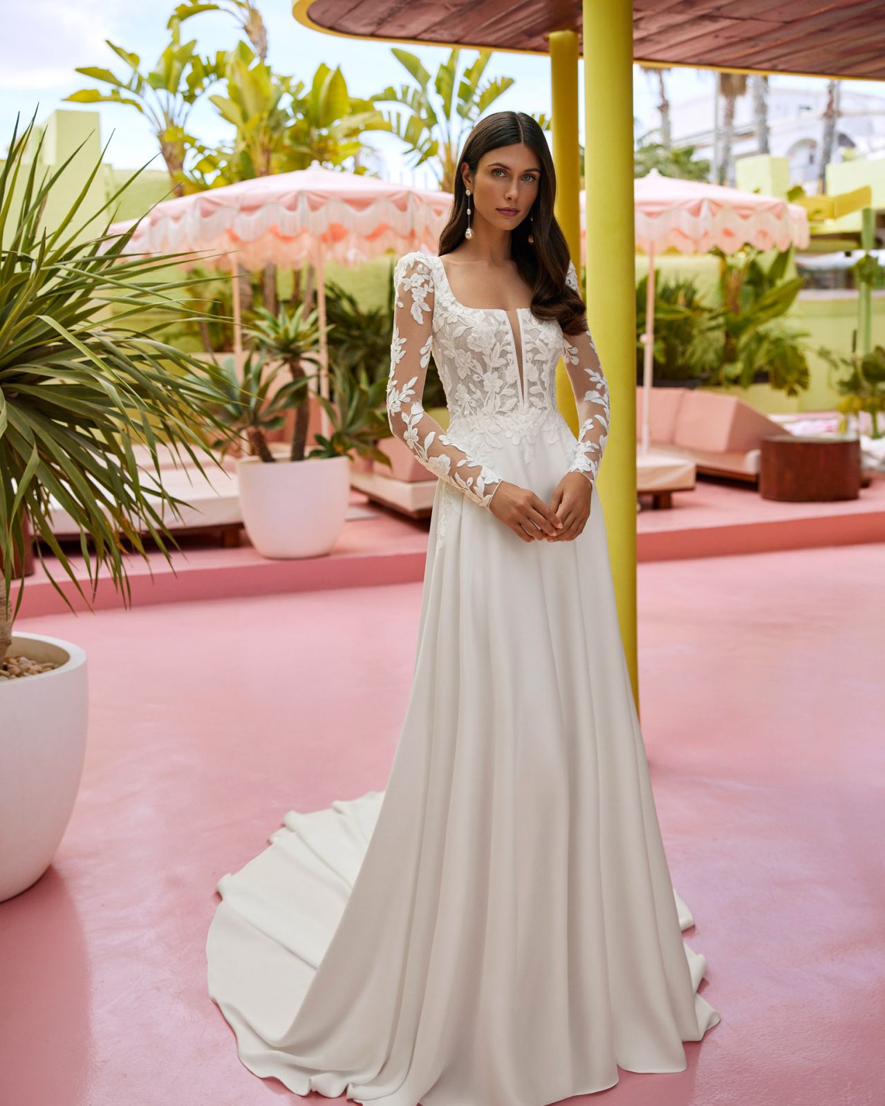 JANAYA de LUNA NOVIAS